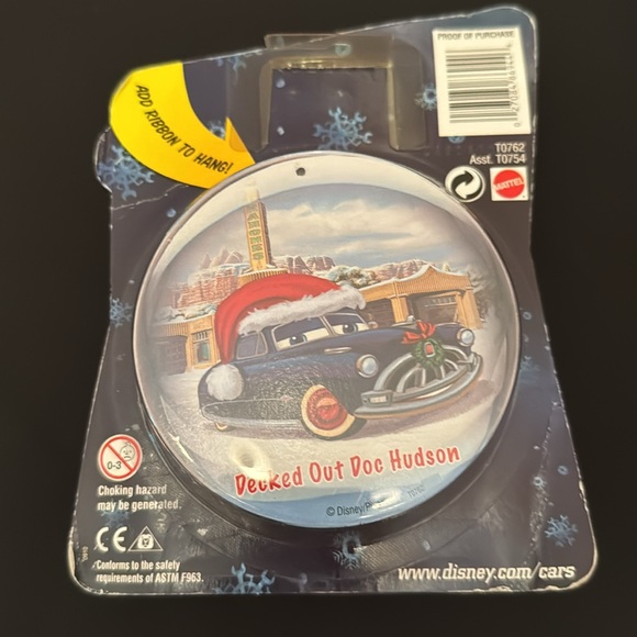 Disney/Pixar decked out Doc Hudson AND whee-hoo Winter Mater toys R Us cars (mlb - Picture 3 of 16